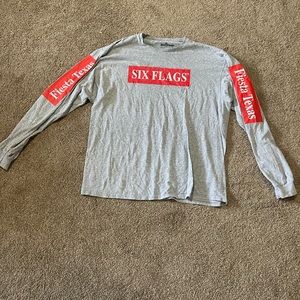 Six Flags long sleeve